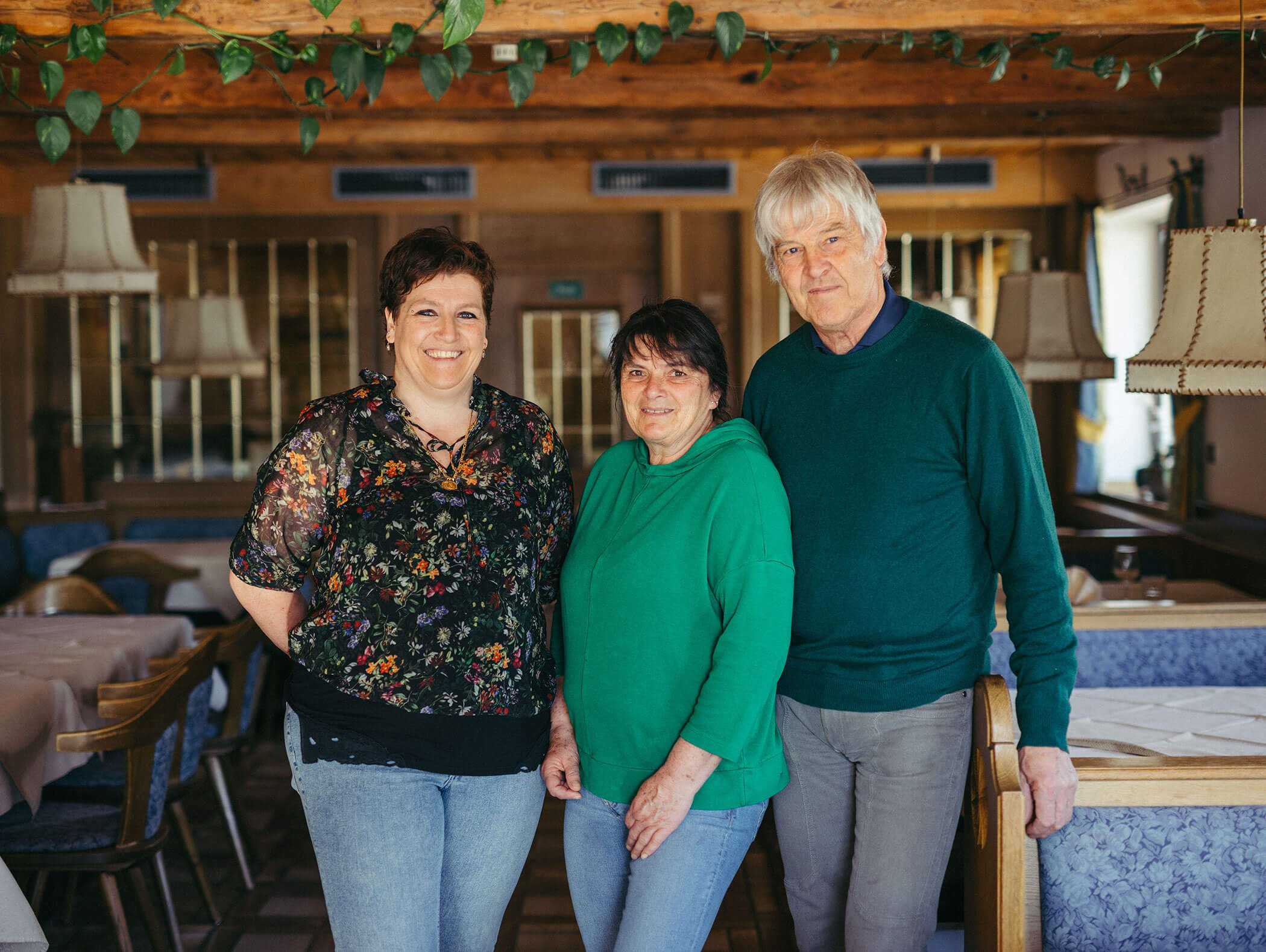 La padrona di casa Kathrin con i suoi genitori - Hofer